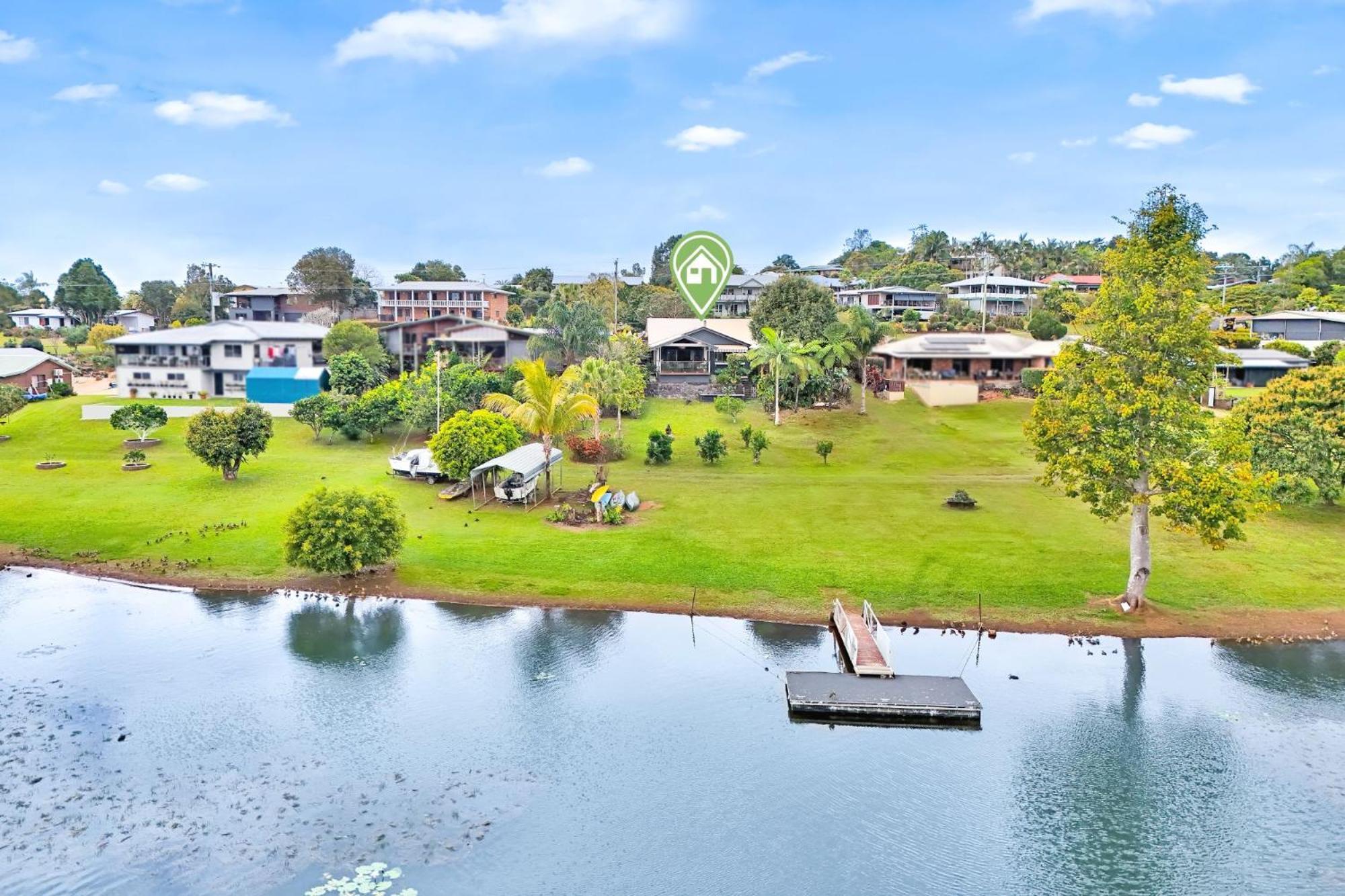 Вилла Lakeside Tinaroo Only 2.5Km From Yungaburra Town Экстерьер фото